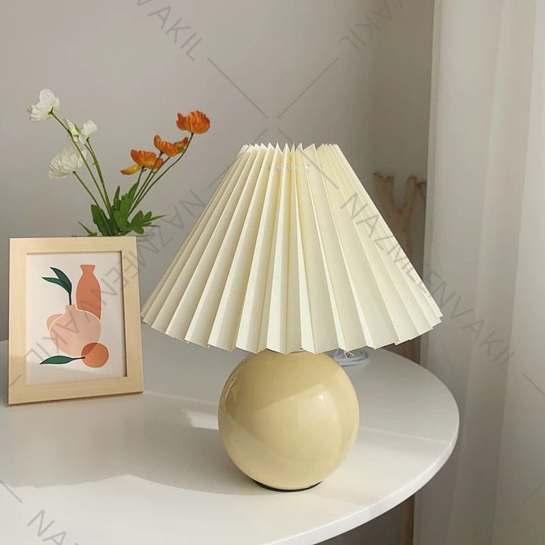 Perla Pleated Table Lamp 9.8″- 12.2″ - Docos