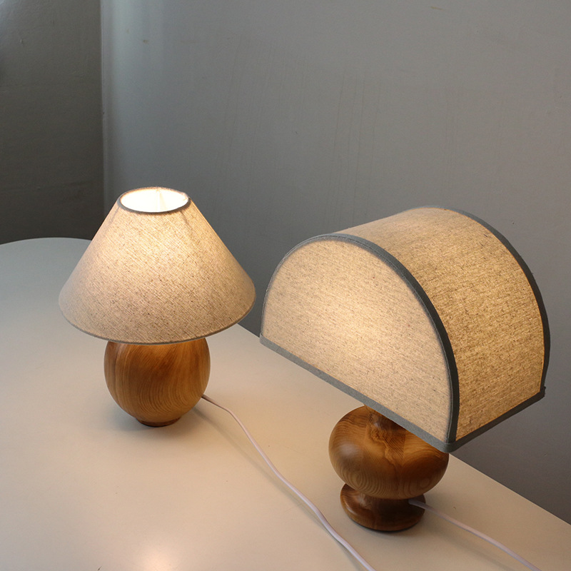 Retro Japanese  Bedside Lamp with Natural Linen Lamp Shade