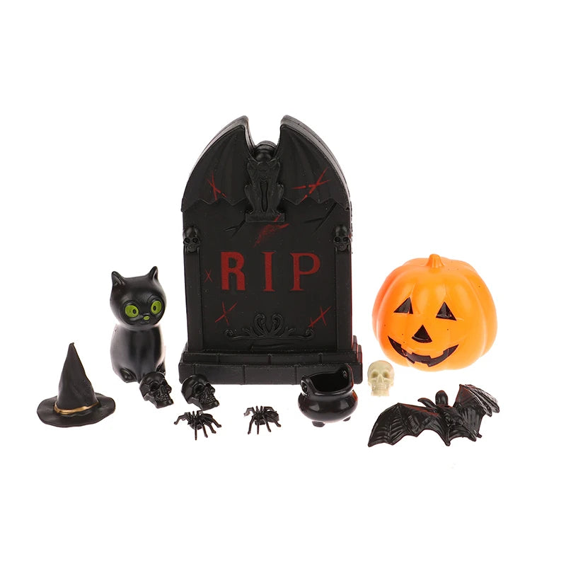 Miniature Halloween Dollhouse Decor