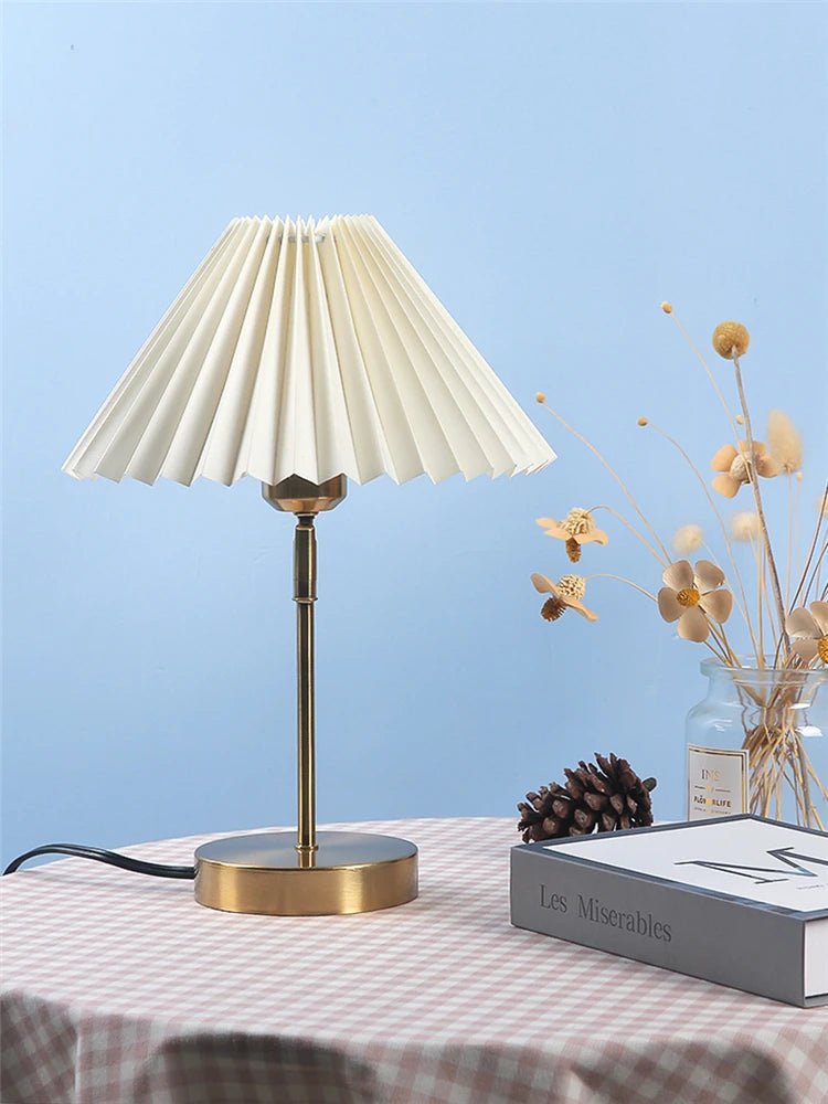 Adjustable Retro Reading Lamp - Pleated Paper Cover