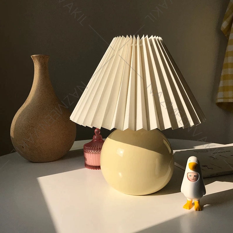 Nordic Umbrella Pleated Ceramic Lamp